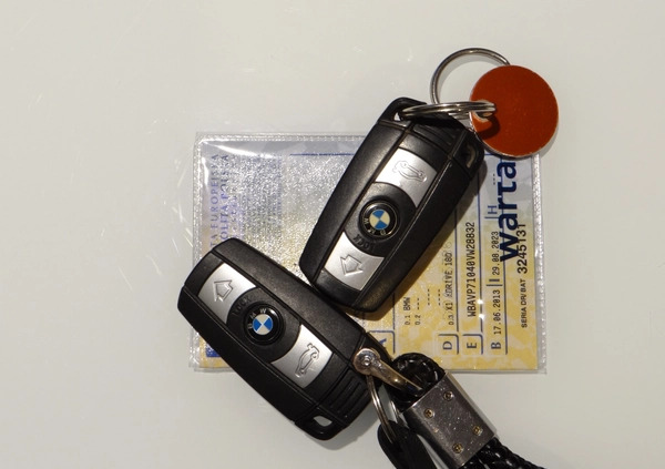 BMW X1 cena 51000 przebieg: 223312, rok produkcji 2013 z Oława małe 742